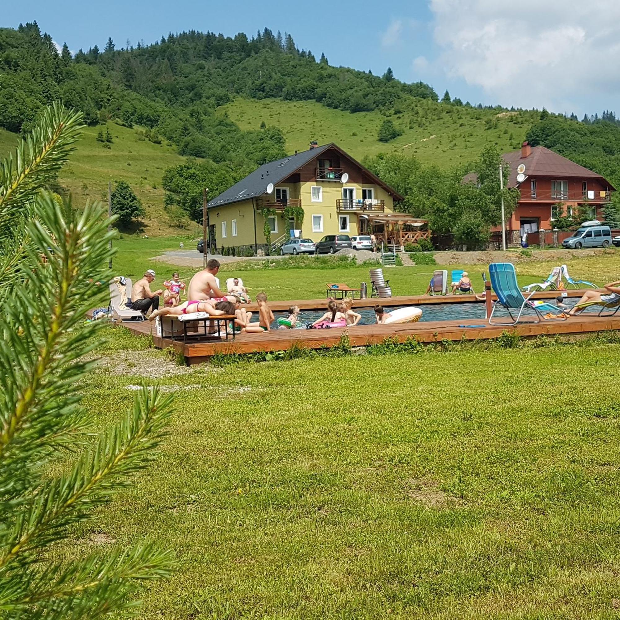 Вілла Річка ภายนอก รูปภาพ
