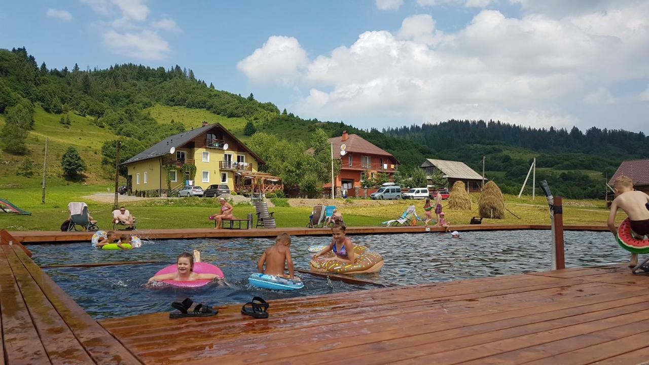 Вілла Річка ภายนอก รูปภาพ